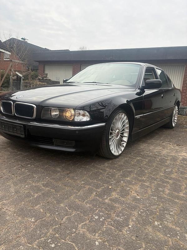 Gebraucht BMW 728 193 PS (141 kW) 1996 Schwarz Limousine