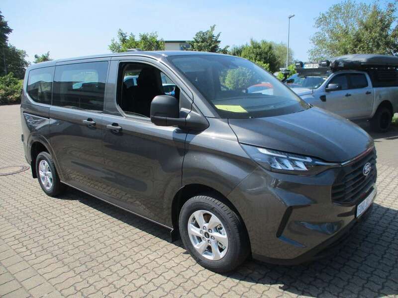 Neu Ford Transit Custom Trend 136 PS (100 kW) 2025 Magneticgrau (metallic) Kombi