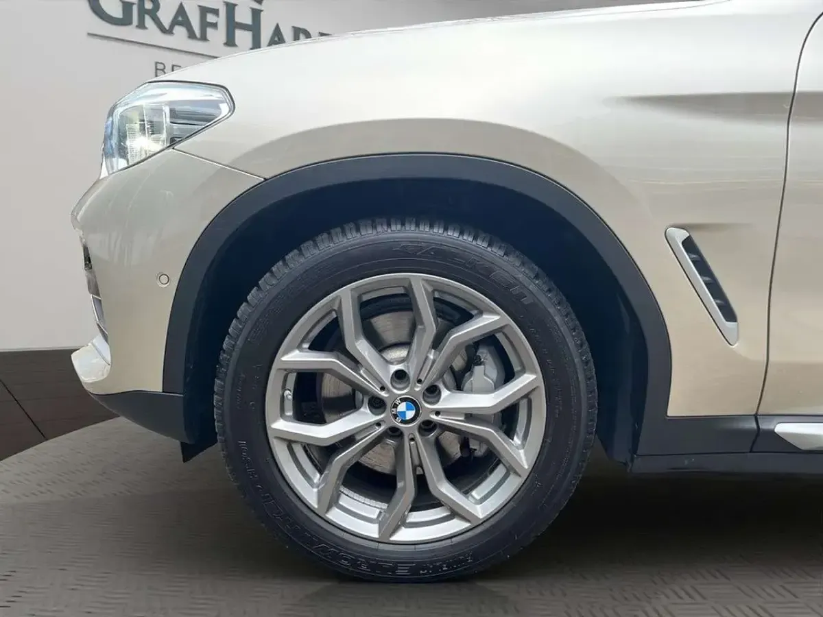 Gebraucht BMW X4 xLine 286 PS (210 kW) 2021 Gelb SUV