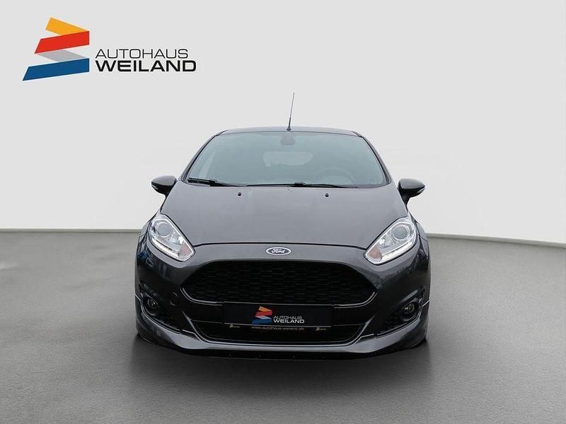 Gebraucht Ford Fiesta 101 PS (74 kW) 2017 Grau Limousine