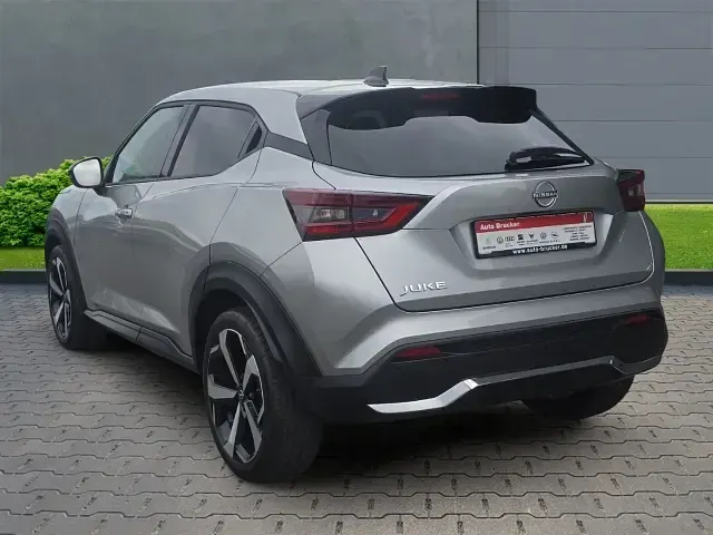 Gebraucht Nissan Juke Tekna 114 PS (83 kW) 2023 Silber SUV