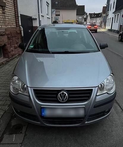 Silber Gebraucht 2006 VW Polo Kleinwagen | 2.690 € (Guter Preis) - Bild 1/4
