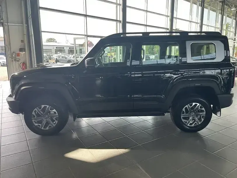 Gebraucht Baic BJ40 234 PS (172 kW) 2025 Schwarz SUV
