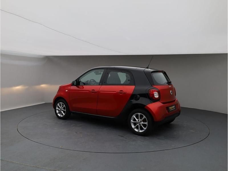 Second-hand Smart ForFour 90 CP (66 kW) 2017 Roșu Hatchback