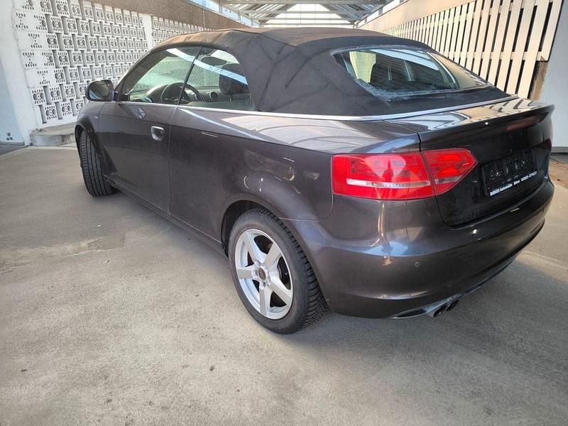Gebraucht Audi A3 Cabriolet S-Line 105 PS (77 kW) 2010 Grau Cabrio