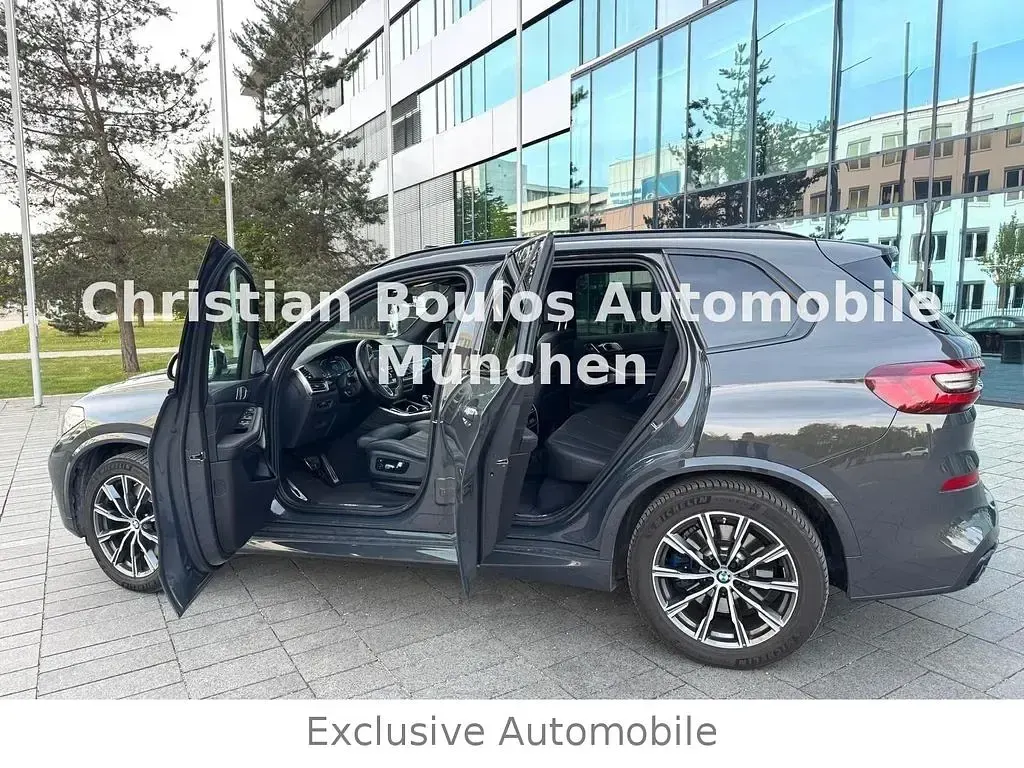 Gebraucht BMW X5 M50 Performance 530 PS (389 kW) 2023 Grau SUV