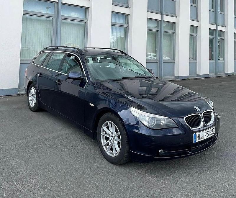 Blau Gebraucht 2005 BMW 523 Advantage Kombi | 5.500 € (Fairer Preis) - Bild 1/4