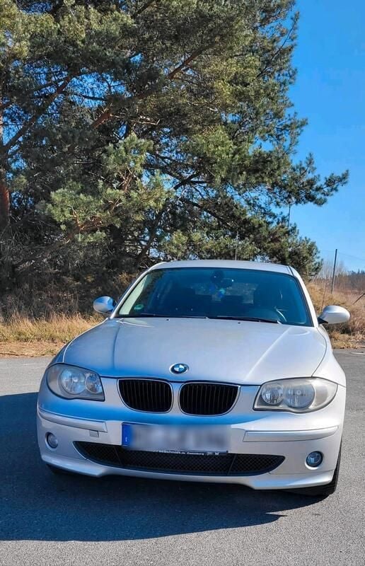 Silber Gebraucht 2006 BMW 116 Kleinwagen | 2.750 € - Bild 1/4