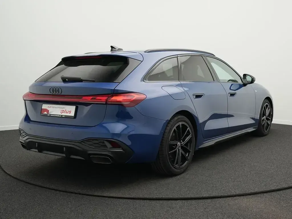 Gebraucht Audi A5 Ambiente 204 PS (150 kW) 2025 Ascariblau metallic Kombi
