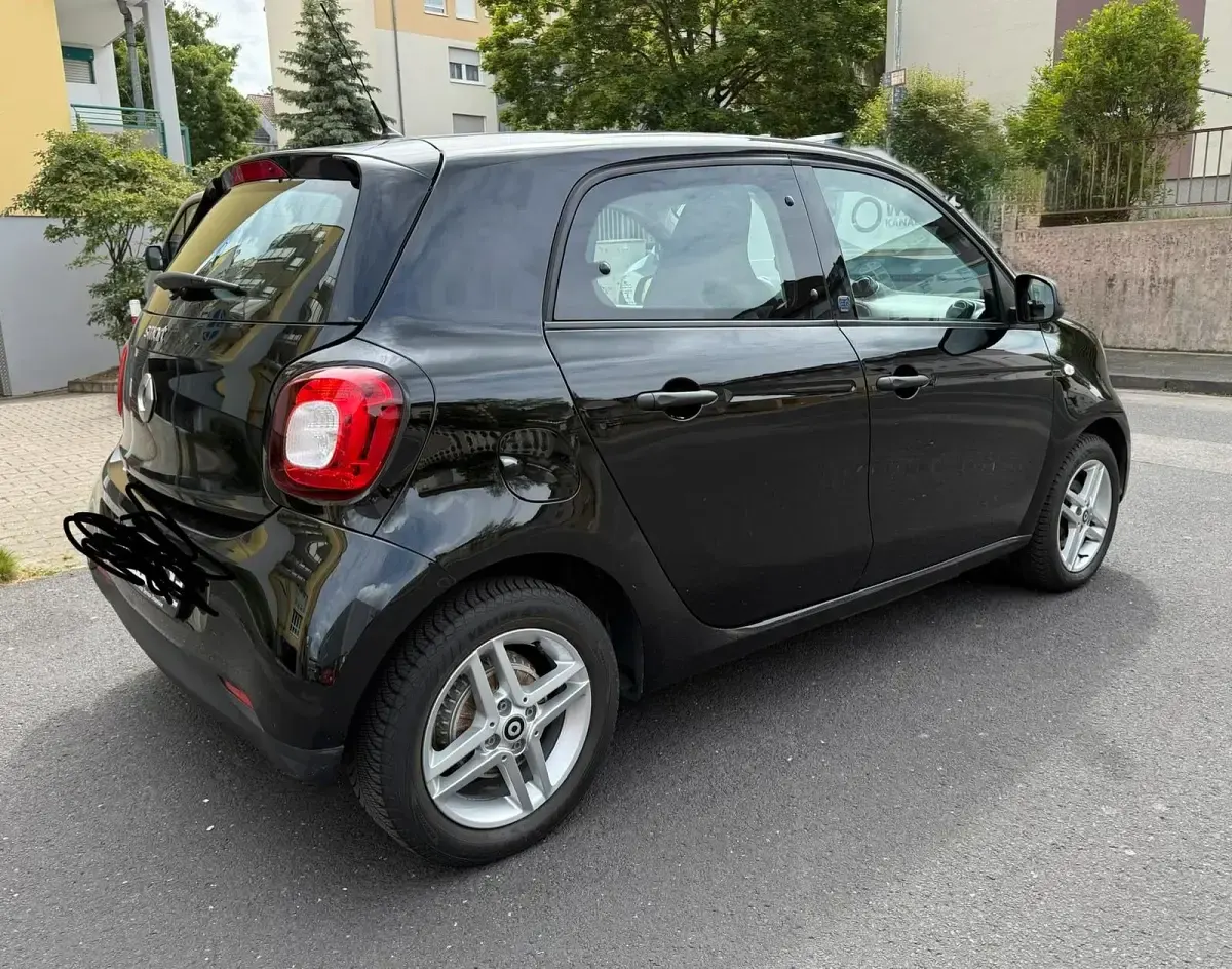 Occasion Smart ForFour Electric Drive 60 kW (82 ch) 2022 Noir Citadine