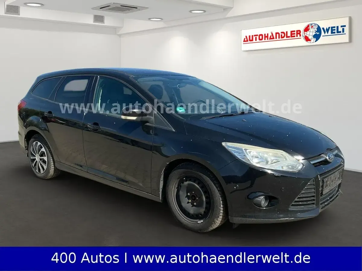 Gebraucht Ford Focus Champions Edition 150 PS (110 kW) 2012 Schwarz Limousine