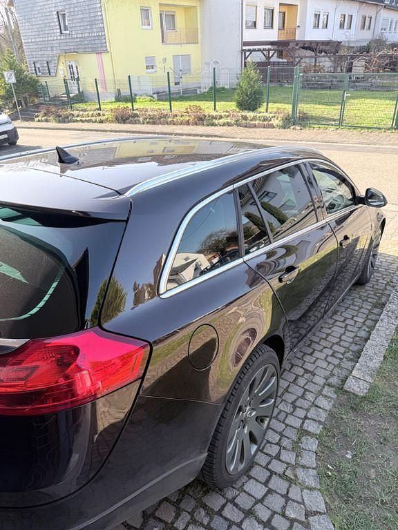 Gebraucht Opel Insignia OPC 160 PS (117 kW) 2011 Braun Limousine