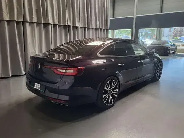 Gebraucht Renault Talisman Initiale Paris 200 PS (147 kW) 2017 Amethyst black Limousine