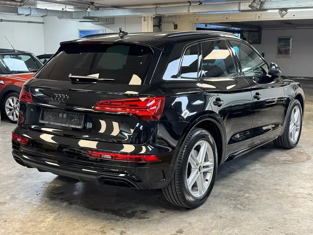 Gebraucht Audi Q5 S-Line 163 PS (119 kW) 2024 Mythosschwarz SUV