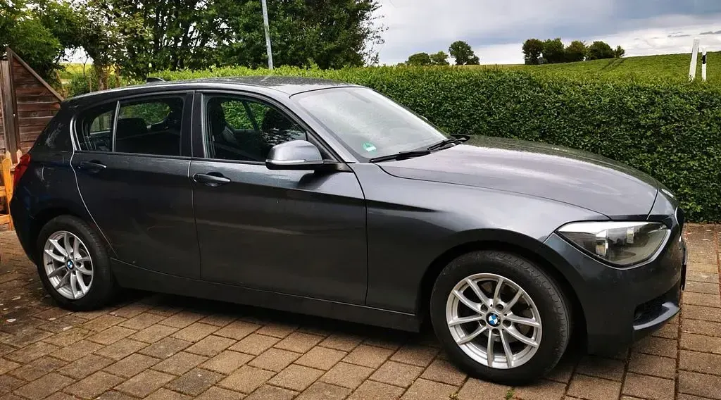 Gebraucht BMW 120 Performance 184 PS (135 kW) 2013 Grau Kleinwagen