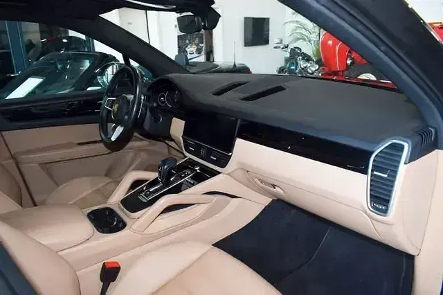 Occasion Porsche Cayenne 340 ch (250 kW) 2021 Gris SUV