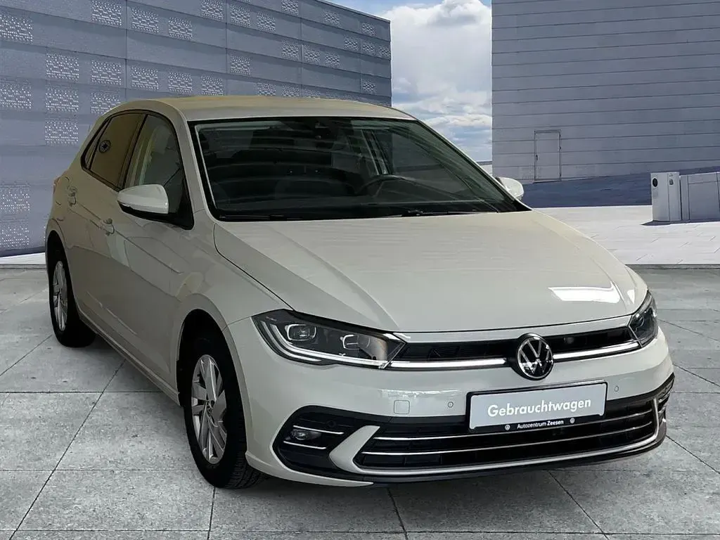 Gebraucht VW Polo Style 95 PS (69 kW) 2022 Grau Kleinwagen