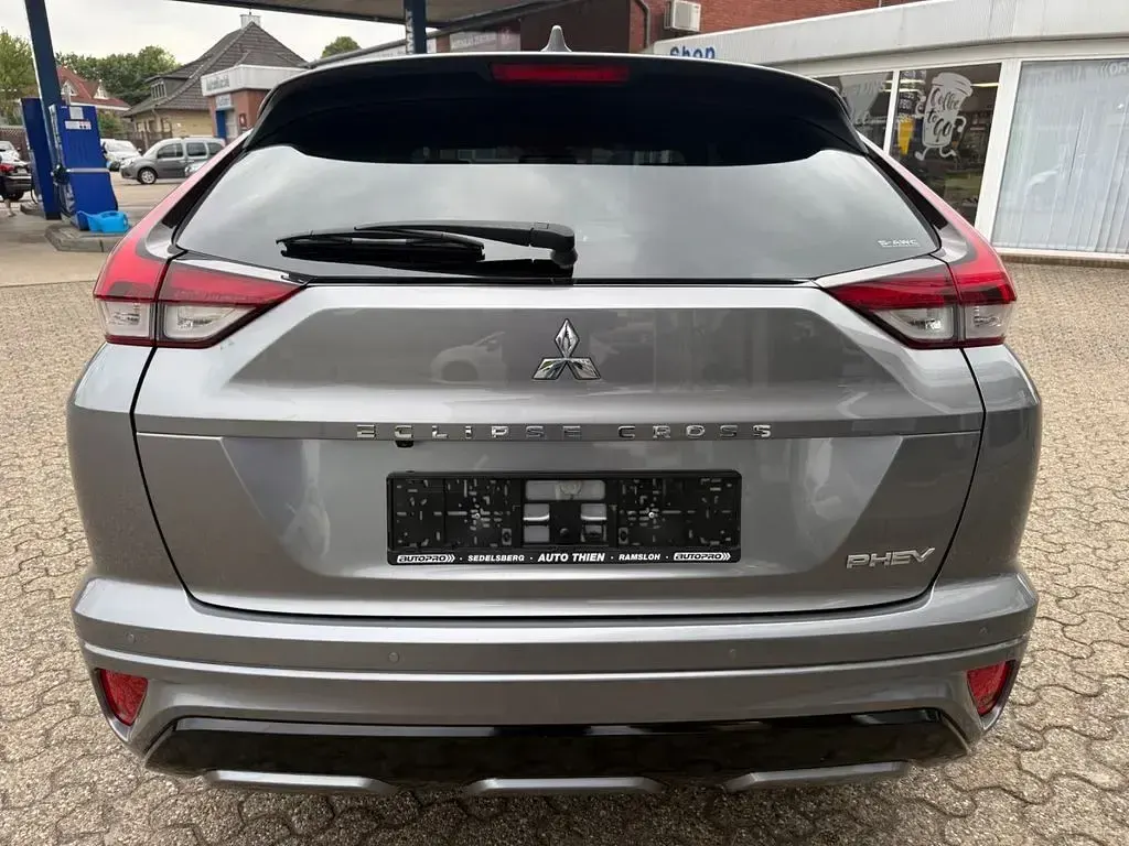 Gebraucht Mitsubishi Eclipse Cross Select 188 PS (138 kW) 2022 Grau SUV