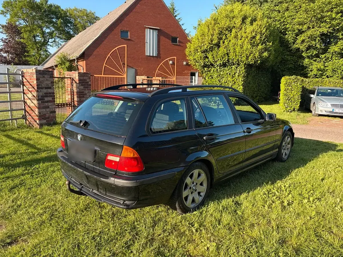 Gebraucht BMW 320 150 PS (110 kW) 2003 Schwarz Kombi