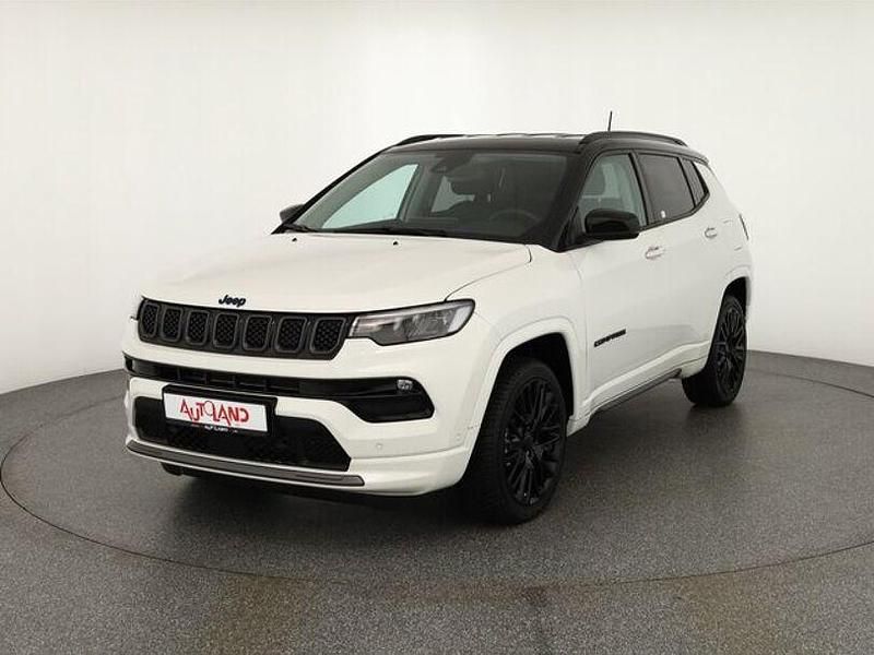 Weiß Gebraucht 2023 Jeep Compass SUV | 26.990 € (Guter Preis) - Bild 1/4