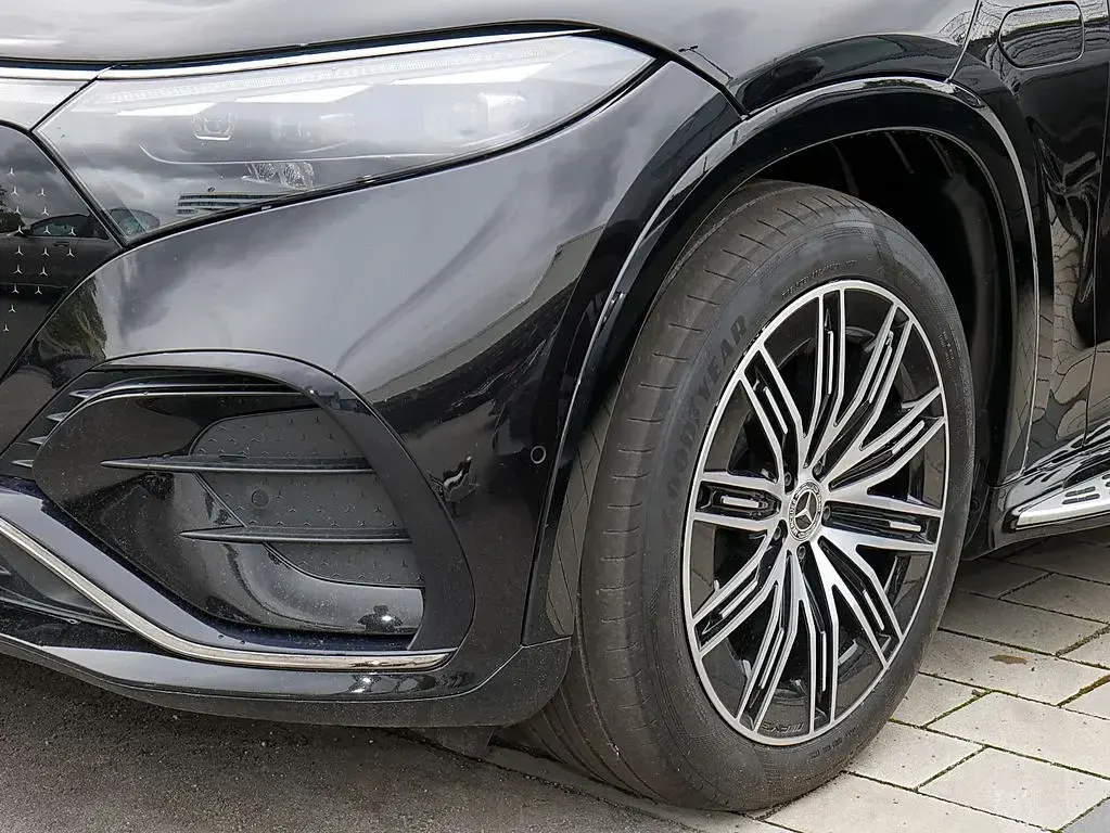 Gebraucht Mercedes EQS580 AMG 400 kW (544 PS) 2023 Schwarz SUV