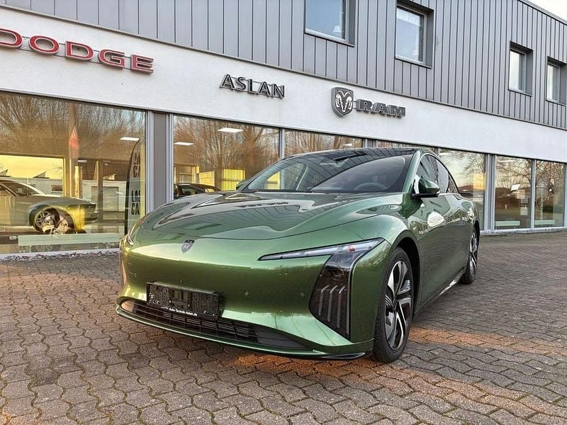 Gebraucht DFSK Forthing 7 209 PS (153 kW) 2025 Grün Limousine