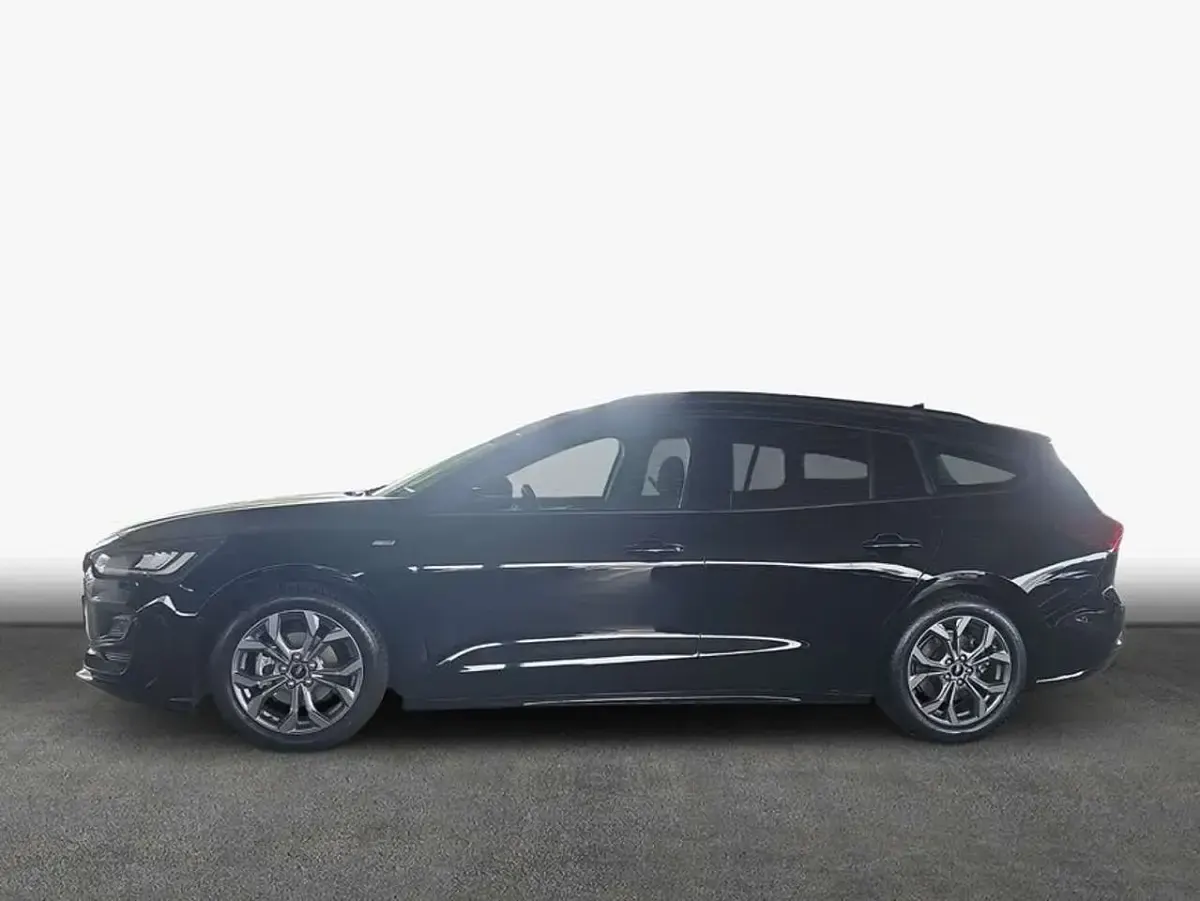 Gebraucht Ford Focus ST-Line X 116 PS (85 kW) 2024 Agate black metallic Kombi
