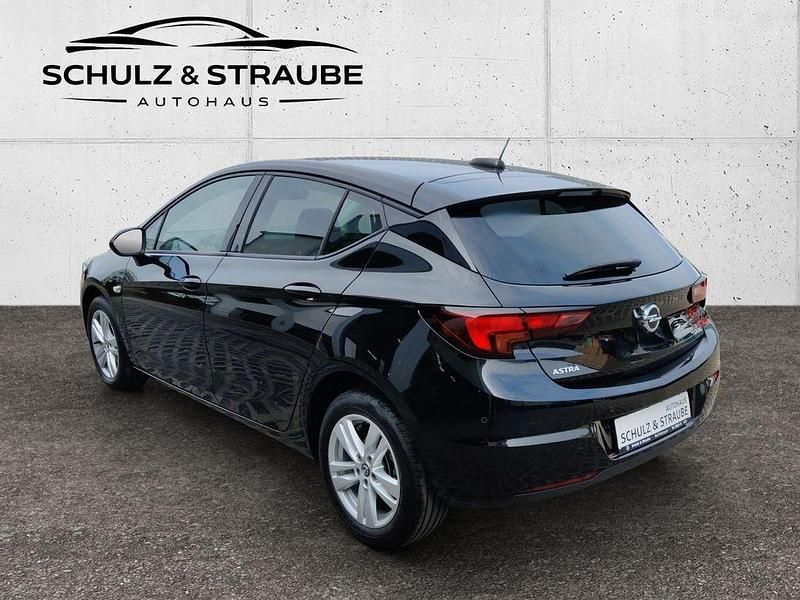 Gebraucht Opel Astra Active 125 PS (91 kW) 2017 Schwarz Limousine