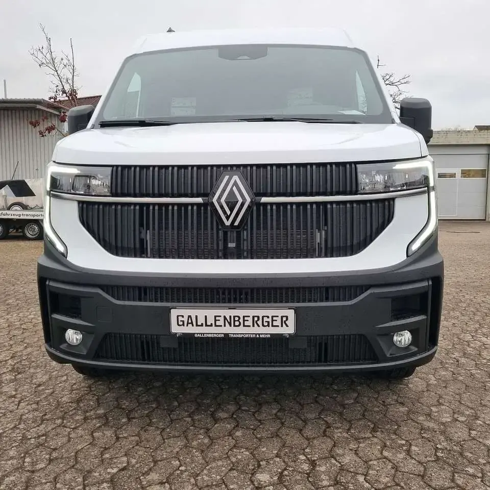 Nouvelle Renault Master 170 ch (125 kW) 2026 Blanc Monospace