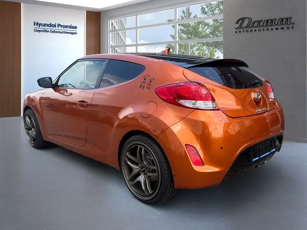 Gebraucht Hyundai Veloster Style 140 PS (102 kW) 2011 Orange Kleinwagen