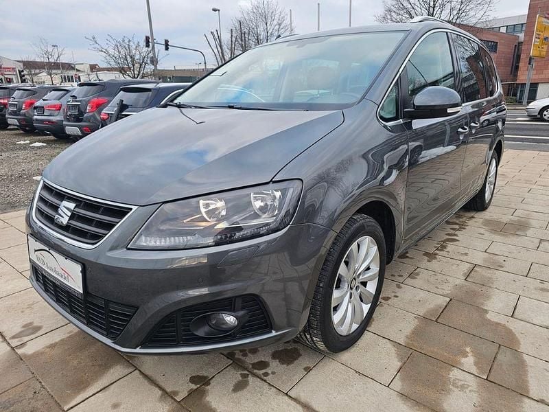 Gelb Gebraucht 2016 Seat Alhambra Style Van / Kleinbus | 13.450 € (Etwas zu teuer) - Bild 1/4