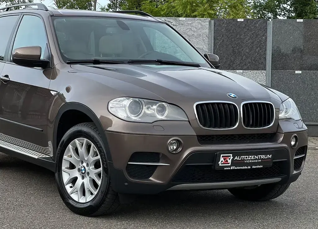 Gebraucht BMW X5 Performance 245 PS (180 kW) 2013 Braun SUV