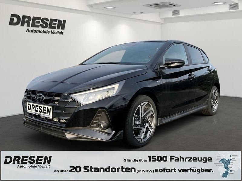Phantom black / met Neu 2025 Hyundai i20 N Line Limousine | 25.490 € (Fairer Preis) - Bild 1/4