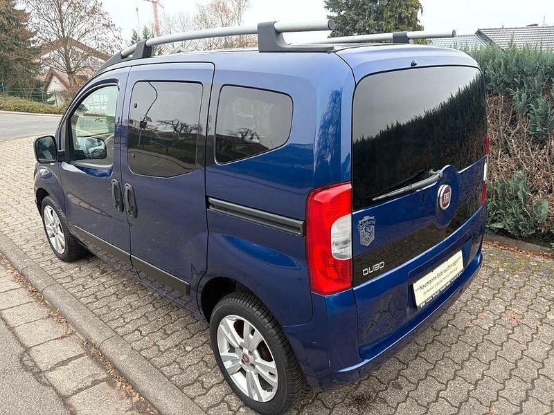 Gebraucht Fiat Qubo Trekking 73 PS (53 kW) 2013 Blau Van / Kleinbus
