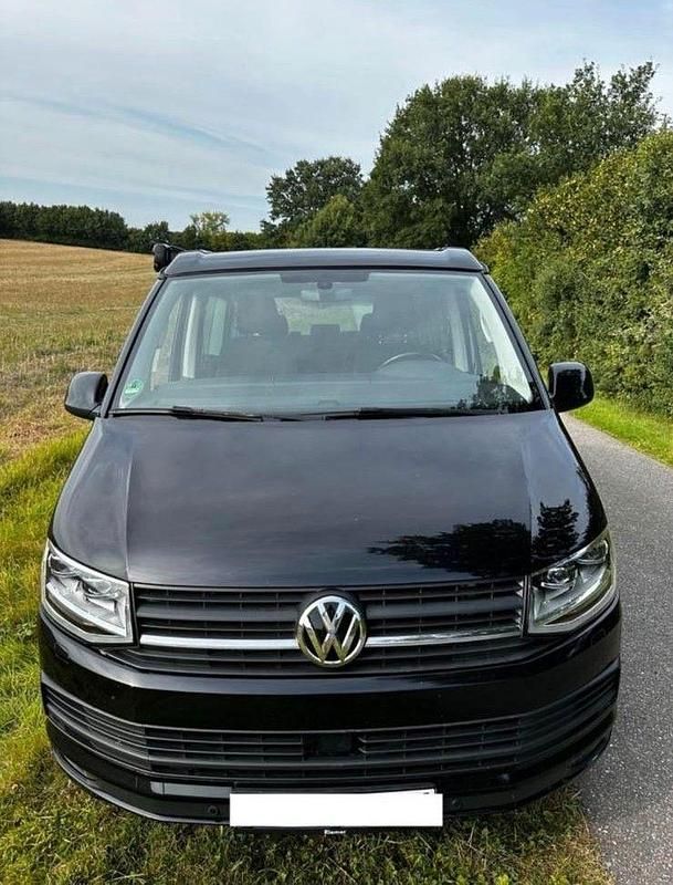 Używany VW California Beach 204 KM (150 kW) 2018 Czarny Van