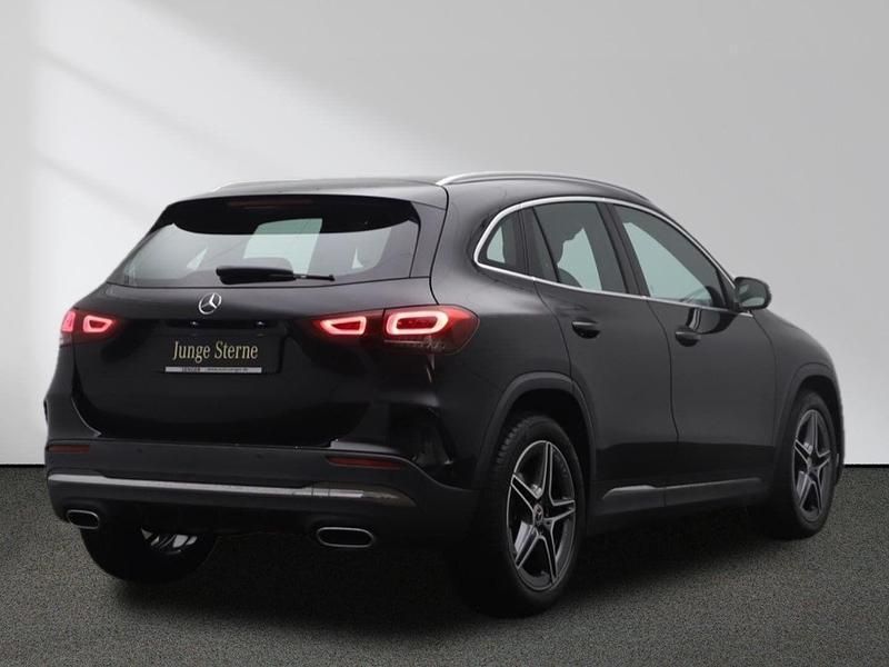 Gebraucht Mercedes GLA200 AMG line 163 PS (119 kW) 2021 Othercolor SUV