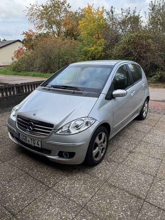 Silber Gebraucht 2006 Mercedes A200 Avantgarde Van / Kleinbus | 4.800 € (Guter Preis) - Bild 1/4