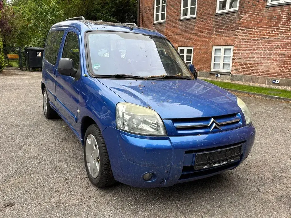 Gebraucht Citroën Berlingo 109 PS (80 kW) 2002 Blau Van / Kleinbus