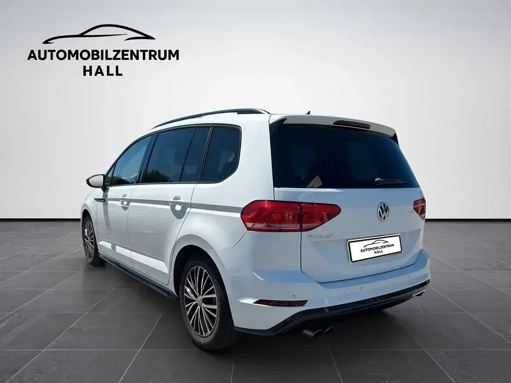 Gebraucht VW Touran Highline 179 PS (131 kW) 2018 Weiß Van / Kleinbus