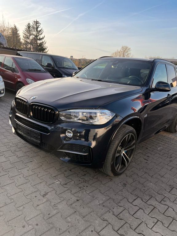 Schwarz Gebraucht 2014 BMW X5 M50 Sport Line SUV | 37.000 € - Bild 1/4
