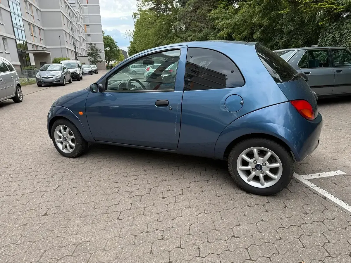 Gebraucht Ford Ka 60 PS (44 kW) 2005 Blau Kleinwagen