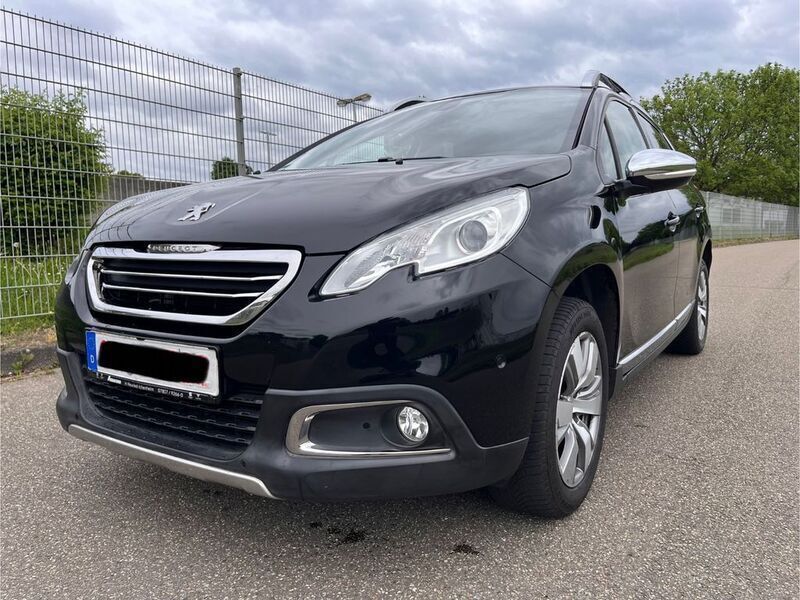 Schwarz Gebraucht 2016 Peugeot 2008 Allure SUV | 6.500 € (Superpreis) - Bild 1/4