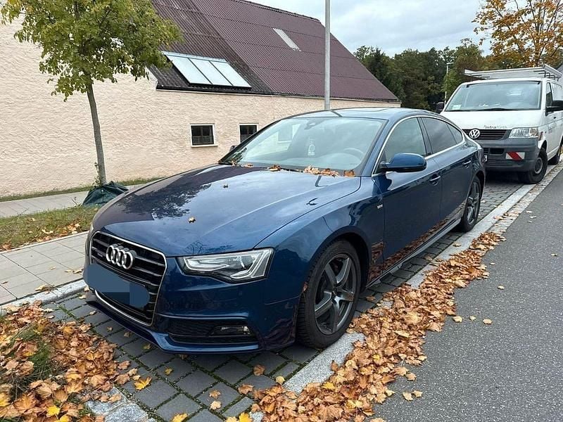 Gebraucht Audi A5 Sportback S-Line 224 PS (164 kW) 2015 Blau Kleinwagen