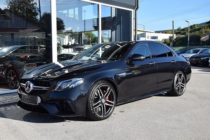 Gebraucht Mercedes E63 AMG AMG 612 PS (450 kW) 2018 Schwarz Limousine