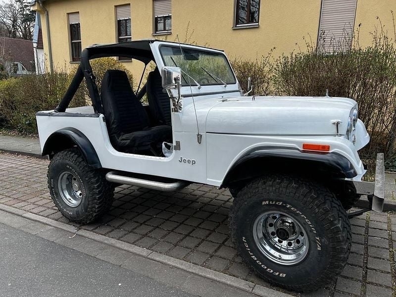 Gebraucht Jeep CJ 150 PS (110 kW) 1975 Weiß SUV