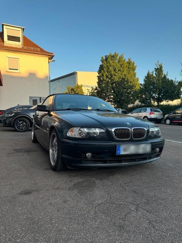 Schwarz Gebraucht 2001 BMW 320 Cabriolet Cabrio | 3.699 € (Superpreis) - Bild 1/4