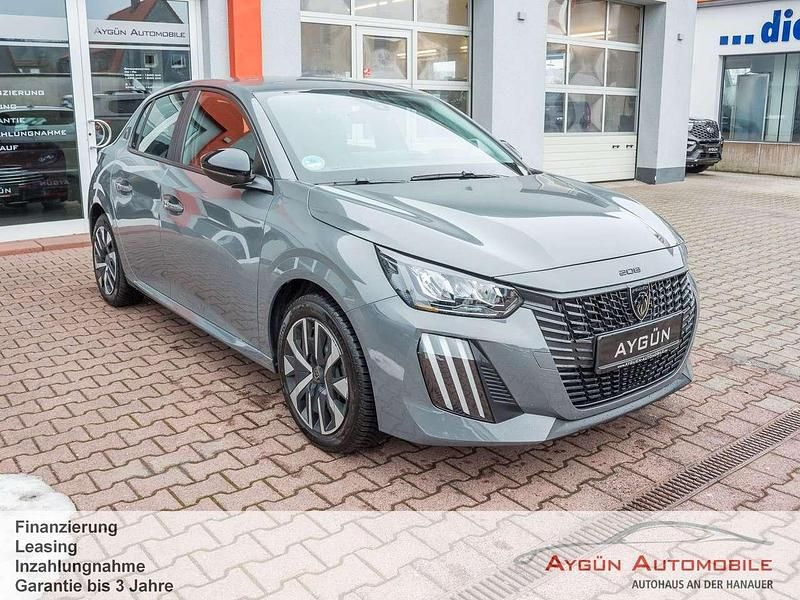 Gebraucht Peugeot 208 Active 75 PS (55 kW) 2024 Grau Kleinwagen