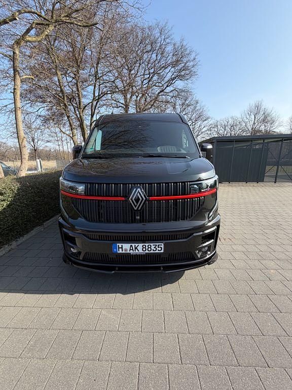 Gebraucht Renault Master 170 PS (125 kW) 2025 Schwarz Van / Kleinbus