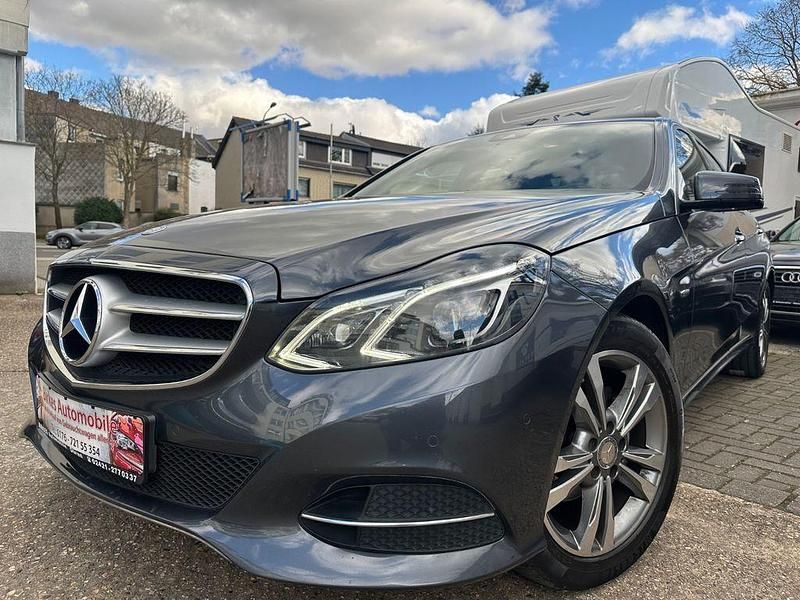 Gebraucht Mercedes E200 Edition 136 PS (100 kW) 2015 Grau Limousine