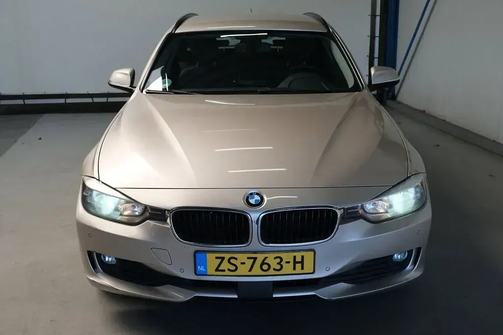 Używany BMW 320 Efficient Dynamics 163 KM (119 kW) 2014 Szary Kombi